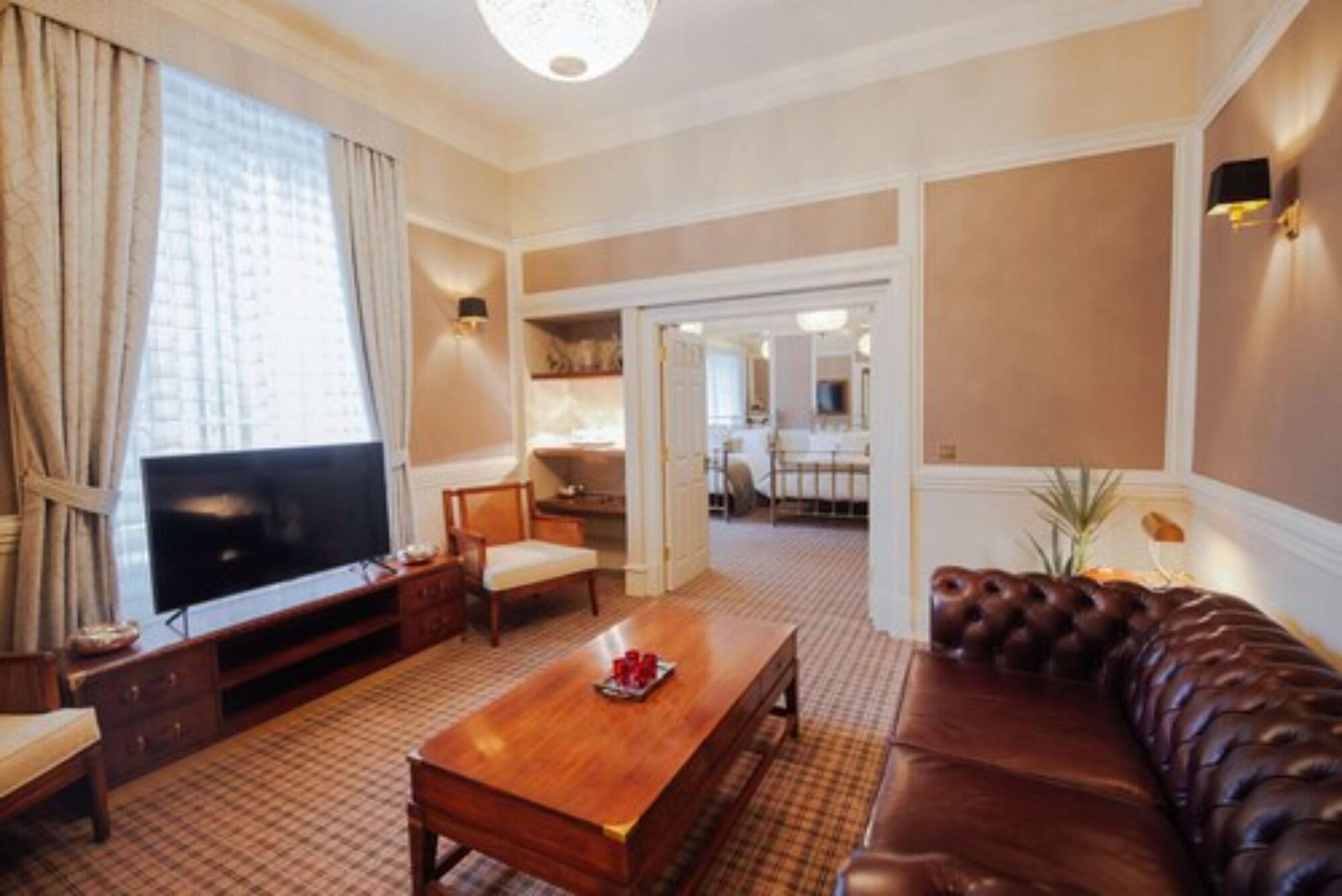 Cornhill Castle Hotel Biggar Εξωτερικό φωτογραφία